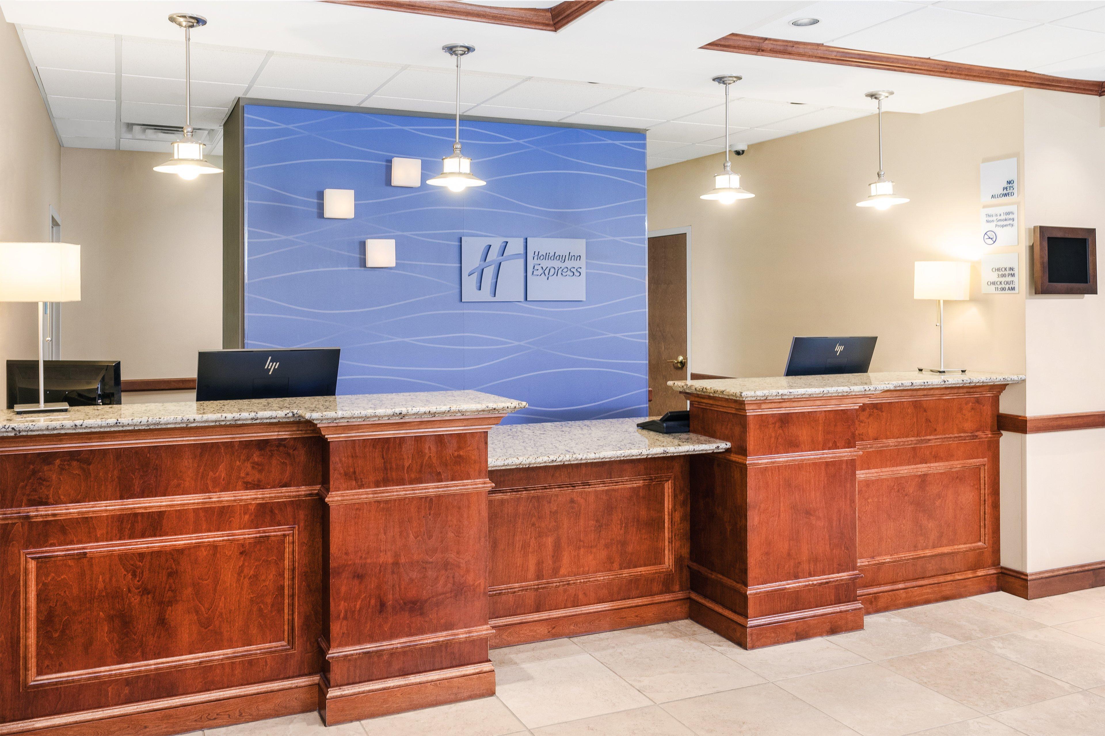 Holiday Inn Express Hotel & Suites Hampton South-Seabrook By Ihg Exterior foto