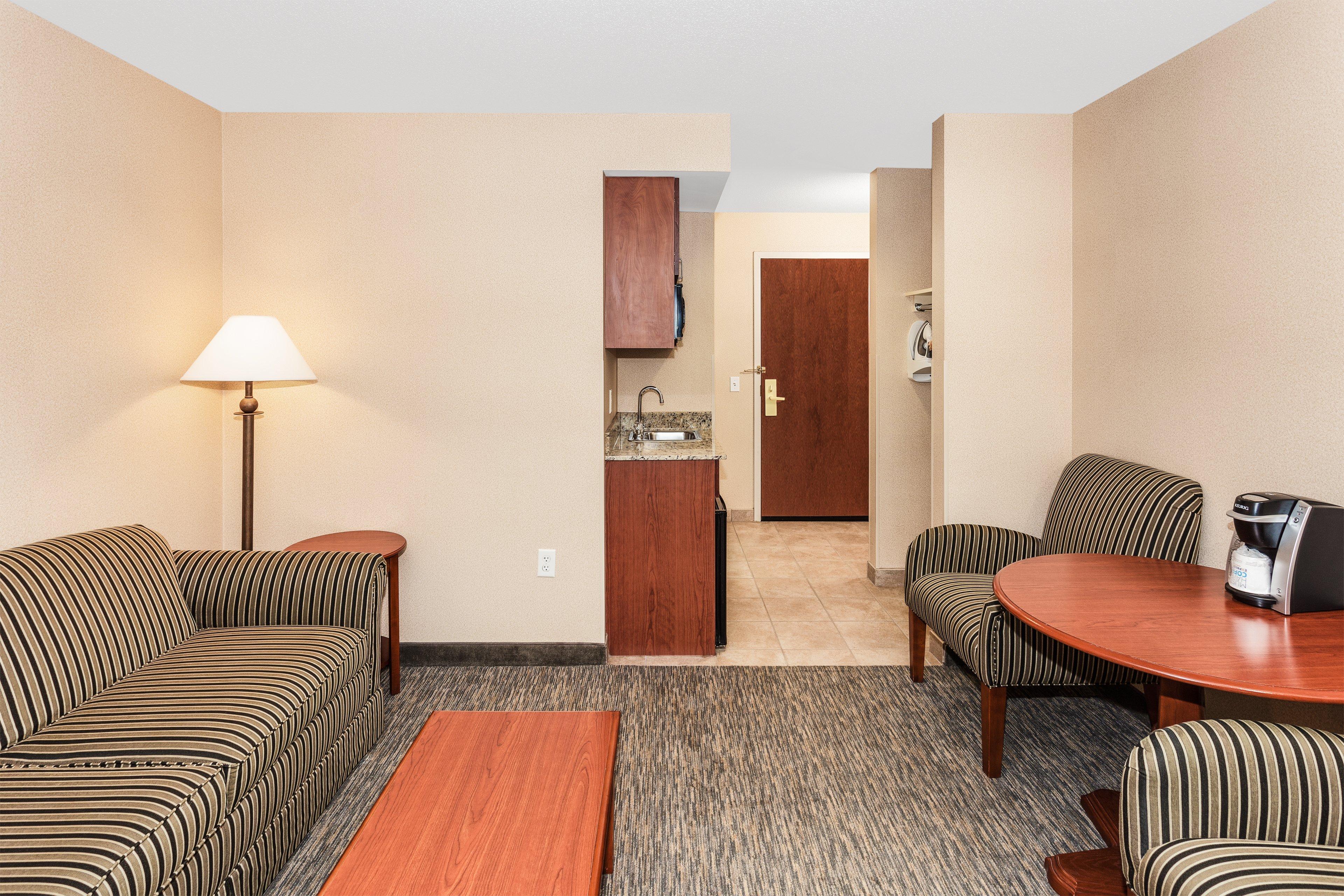 Holiday Inn Express Hotel & Suites Hampton South-Seabrook By Ihg Exterior foto