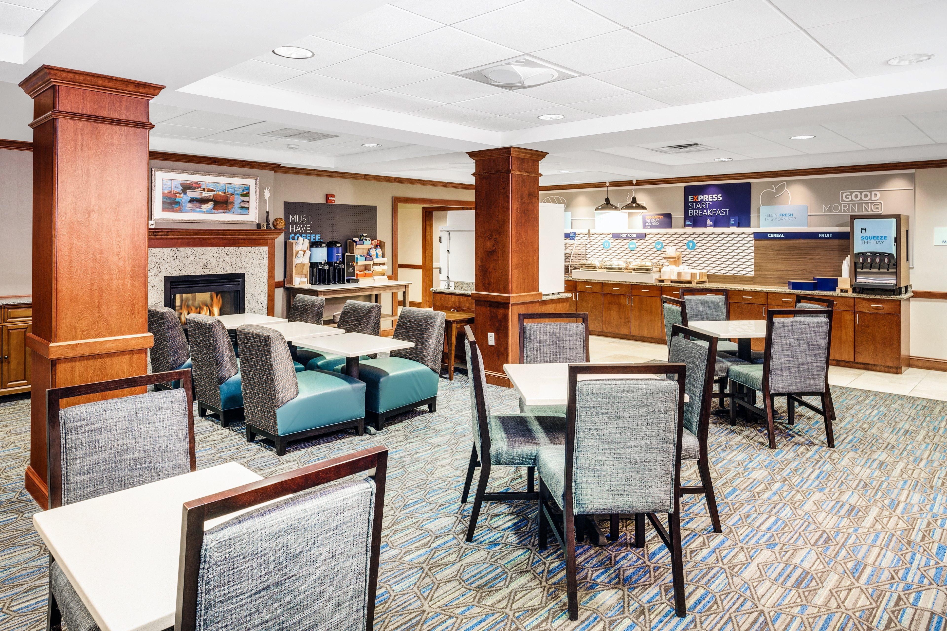 Holiday Inn Express Hotel & Suites Hampton South-Seabrook By Ihg Exterior foto